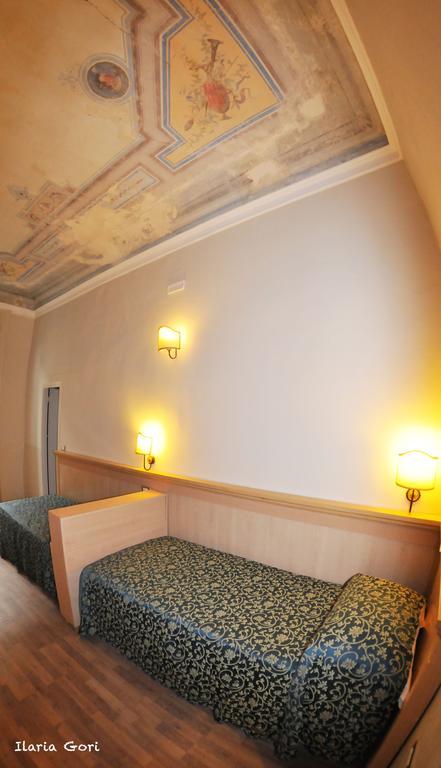 Hhb Hotel Florenz Exterior foto