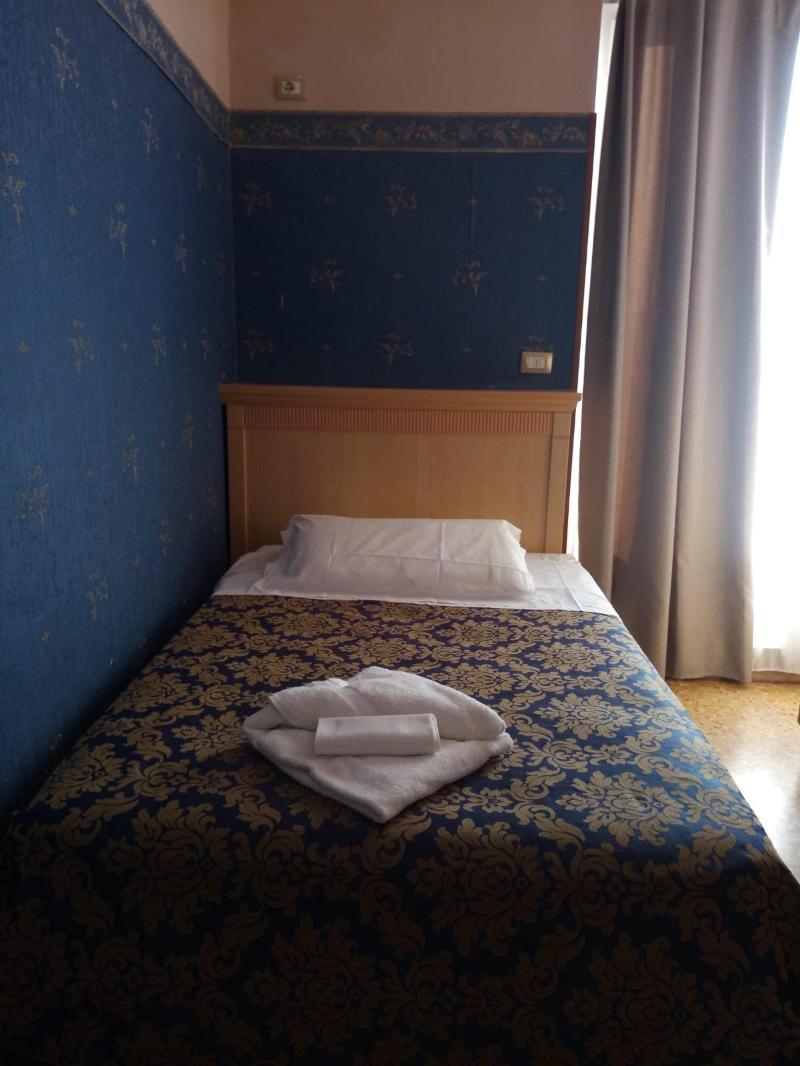 Hhb Hotel Florenz Exterior foto